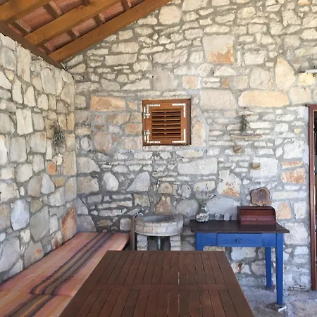 Casa de Férias Salbunara Zen Seafront Otok Mrduja